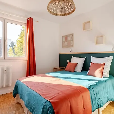 L'appart Le 19 , F3 Proche Centre Vue Cathedrale, 2 *