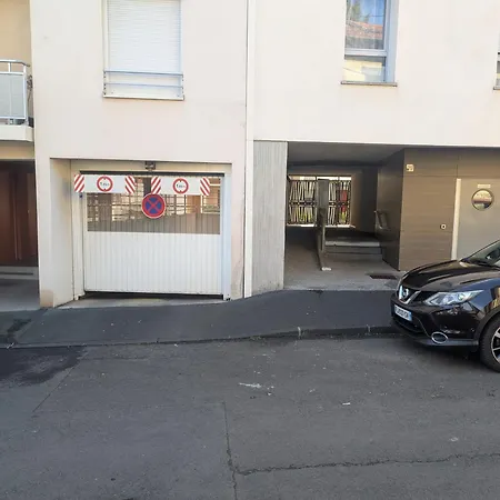 L'appart Le 19 , F3 Proche Centre Vue Cathedrale, 2